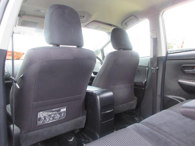 プリウスアルファ Ｓ　純正ナビ　ワンセグＴＶ　Ｂｌｕｅｔｏｏｔｈオーディオ　バックカメラ　ＥＴＣ　アルミホイール　フォグライト　横滑り防止　ＡＢＳ　運転席エアバック　助手席エアバック（21枚目）