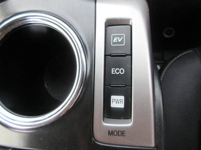 プリウスアルファ Ｓ　純正ナビ　ワンセグＴＶ　Ｂｌｕｅｔｏｏｔｈオーディオ　バックカメラ　ＥＴＣ　アルミホイール　フォグライト　横滑り防止　ＡＢＳ　運転席エアバック　助手席エアバック（40枚目）