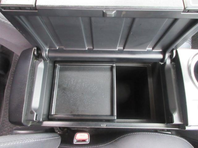 プリウスアルファ Ｓ　純正ナビ　ワンセグＴＶ　Ｂｌｕｅｔｏｏｔｈオーディオ　バックカメラ　ＥＴＣ　アルミホイール　フォグライト　横滑り防止　ＡＢＳ　運転席エアバック　助手席エアバック（41枚目）