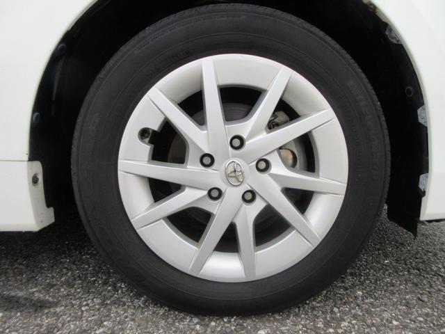 プリウスアルファ Ｓ　純正ナビ　ワンセグＴＶ　Ｂｌｕｅｔｏｏｔｈオーディオ　バックカメラ　ＥＴＣ　アルミホイール　フォグライト　横滑り防止　ＡＢＳ　運転席エアバック　助手席エアバック（55枚目）