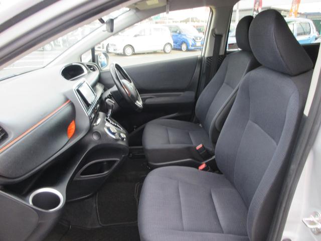 シエンタ ハイブリッドG メモリーナビ ETC フルセグ 電格ミラー 横滑り防止装置 プライバシーガラス エアバッグ フルフラット 3列シート 7人乗り 衝突軽減ブレーキ 両側電動スライドドア HIDライト スマートキー(21枚目)