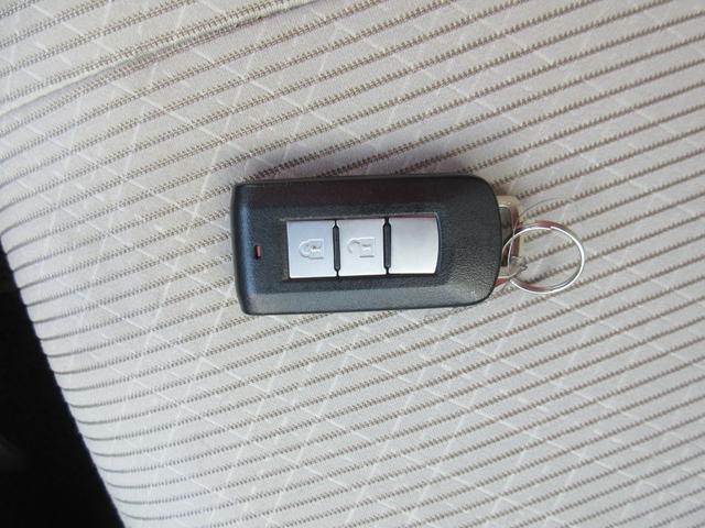 デイズ Ｘ　アラウンドビューモニター　メモリーナビ　電格ミラー　フルセグ　ＡＢＳ　横滑り防止装置　スマートキー　ベンチシート　インパネＡＴ　衝突軽減ブレーキ　ＤＶＤ　ＣＤ　アイドリングストップ　エアバッグ（30枚目）