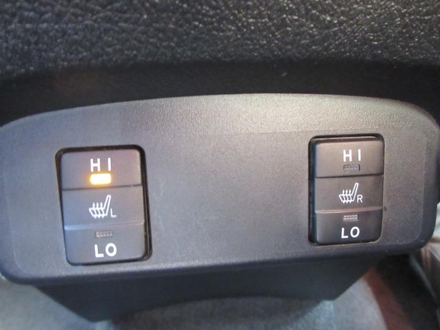 シエンタ G 純正ナビ フルセグTV Bluetoothオーディオ バックカメラ ETC スマートキー 両側電動スライドドア シートヒーター LEDヘッドライト フォグライト 衝突被害軽減システム(38枚目)