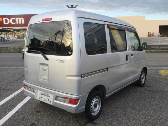 ハイゼットカーゴ ＤＸ　ＳＡＩＩＩ　ＬＥＤヘッドライト　衝突軽減ブレーキ　横滑り防止装置　ＡＢＳ　アイドリングストップ（7枚目）