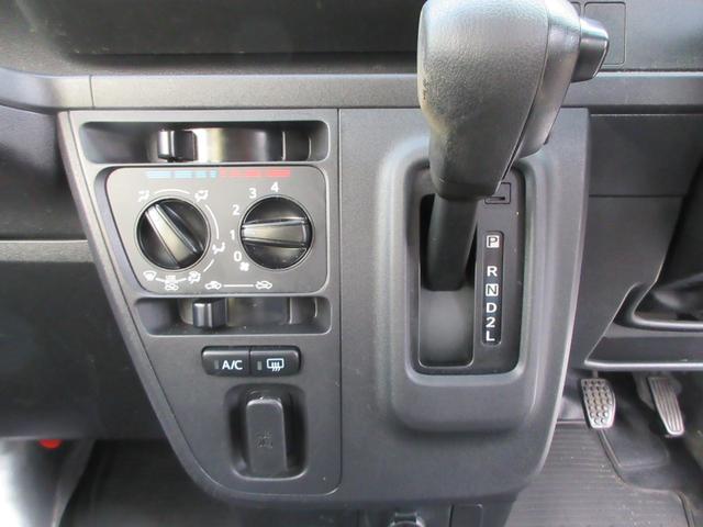 ハイゼットカーゴ ＤＸ　ＳＡＩＩＩ　ＬＥＤヘッドライト　衝突軽減ブレーキ　横滑り防止装置　ＡＢＳ　アイドリングストップ（22枚目）