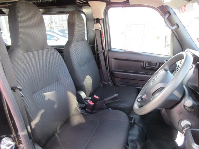ハイゼットカーゴ ＤＸ　Ｂｌｕｅｔｏｏｔｈ　ワンセグＴＶ　ＥＴＣ　キーレス　ＣＤ　衝突軽減ブレーキ　横滑り防止装置　ＡＢＳ　アイドリングストップ　フルフラットシート　両側スライドドア　プライバシーガラス（7枚目）