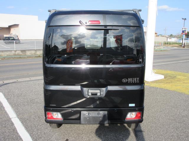 ハイゼットカーゴ ＤＸ　Ｂｌｕｅｔｏｏｔｈ　ワンセグＴＶ　ＥＴＣ　キーレス　ＣＤ　衝突軽減ブレーキ　横滑り防止装置　ＡＢＳ　アイドリングストップ　フルフラットシート　両側スライドドア　プライバシーガラス（14枚目）