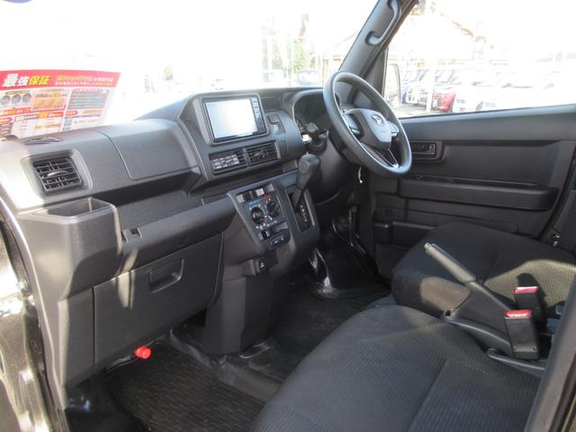 ハイゼットカーゴ ＤＸ　Ｂｌｕｅｔｏｏｔｈ　ワンセグＴＶ　ＥＴＣ　キーレス　ＣＤ　衝突軽減ブレーキ　横滑り防止装置　ＡＢＳ　アイドリングストップ　フルフラットシート　両側スライドドア　プライバシーガラス（22枚目）