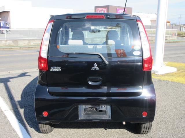 ｅＫワゴン Ｅ　社外ナビ　ワンセグ　電格ミラー　取扱説明書　ベンチシート　フルフラットシート　キーレス　エアバッグ　助手席エアバッグ　ＡＢＳ　インパネＡＴ　ＣＤ　ＤＶＤ　ハロゲン　エアコン　パワステ（8枚目）