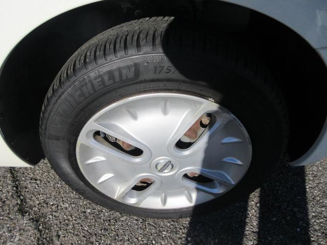 キューブ １５Ｘ　スマートキー　ＡＢＳ　横滑り防止装置　アイドリングストップ　エアバッグ　助手席エアバッグ　プライバシーガラス　フルフラットシート（35枚目）