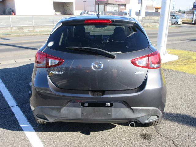 デミオ ＸＤ　アーバンスタイリッシュモード　メモリナビ　ワンセグ　　バックカメラ　Ｂｌｕｅｔｏｏｔｈ　スマートキー　横滑り防止　フルフラットシート　アルミホイール　プライバシーガラス　プッシュスタート（10枚目）