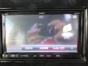 X メモリナビ CD DVD再生 ワンセグTV スマートキー アイドリングストップ ベンチシート フルフラットシート アルミホイール プライバシーガラス(25枚目)