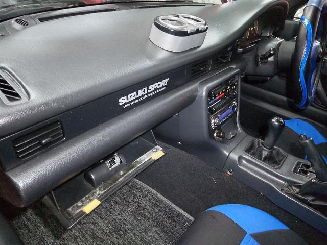 カプチーノ ベースグレード　ＥＡ２１Ｒ／Ｋ６Ａターボ／５速ＭＴ（40枚目）