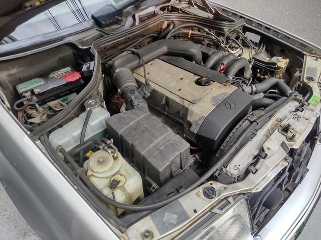 Eクラス E320 本革シート/左ハンドル/AMG17インチAW/AMGダウンサス/ビルシュタインショック(22枚目)