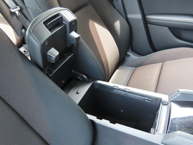 ＭＡＺＤＡ３セダン １５Ｃ　ＥＴＣ　クリアランスソナー　バックカメラ　ナビ　ＡＴ　アイドリングストップ　電動格納ミラー　ＵＳＢ　Ｂｌｕｅｔｏｏｔｈ　ＥＳＣ　エアコン　パワーステアリング　パワーウィンドウ（36枚目）