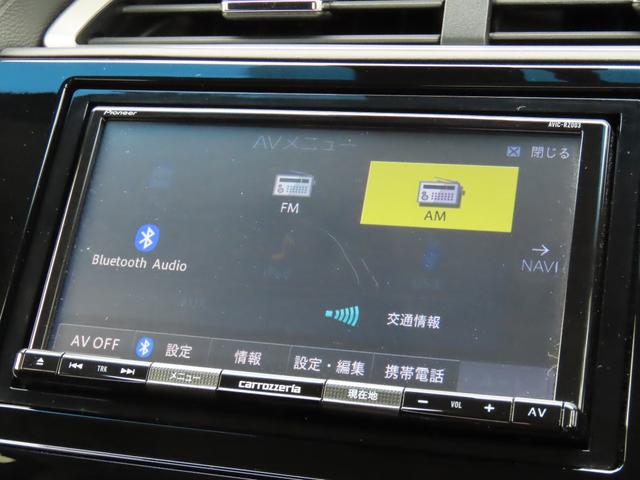 シャトル ハイブリッド ホンダセンシング ETC バックカメラ ナビ クリアランスソナー オートクルーズコントロール レーンアシスト 衝突被害軽減システム スマートキー アイドリングストップ 電動格納ミラー AT 盗難防止システム(4枚目)