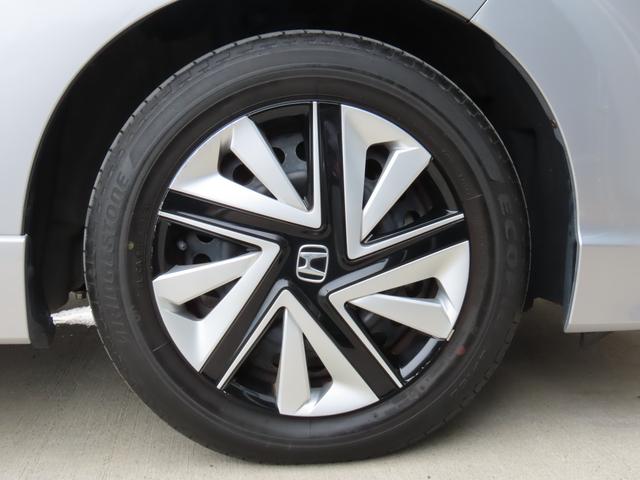 シャトル ハイブリッド ホンダセンシング ETC バックカメラ ナビ クリアランスソナー オートクルーズコントロール レーンアシスト 衝突被害軽減システム スマートキー アイドリングストップ 電動格納ミラー AT 盗難防止システム(20枚目)