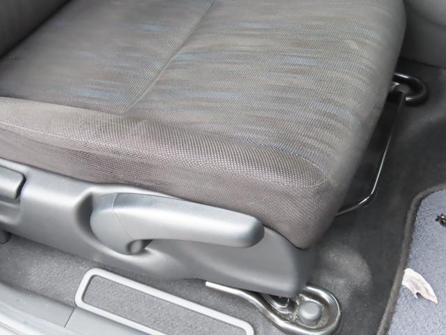 シャトル ハイブリッド ホンダセンシング ETC バックカメラ ナビ クリアランスソナー オートクルーズコントロール レーンアシスト 衝突被害軽減システム スマートキー アイドリングストップ 電動格納ミラー AT 盗難防止システム(30枚目)