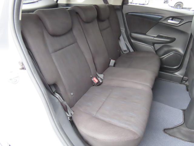 シャトル ハイブリッド ホンダセンシング ETC バックカメラ ナビ クリアランスソナー オートクルーズコントロール レーンアシスト 衝突被害軽減システム スマートキー アイドリングストップ 電動格納ミラー AT 盗難防止システム(31枚目)