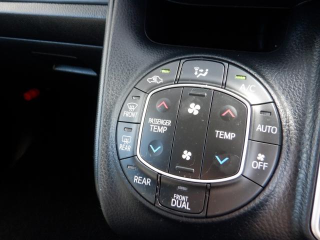 ヴォクシー X ナビ ETC キーレス 両側/片側電動スライドドア クルーズコントロール アイドリングストップ 横滑り防止装置 ウィンカーミラー CD パワステ パワーウィンドウ ABS(13枚目)