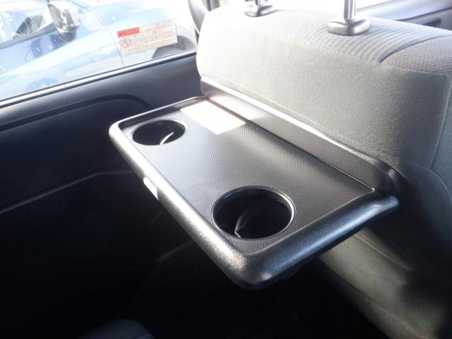 ヴォクシー X ナビ ETC キーレス 両側/片側電動スライドドア クルーズコントロール アイドリングストップ 横滑り防止装置 ウィンカーミラー CD パワステ パワーウィンドウ ABS(17枚目)