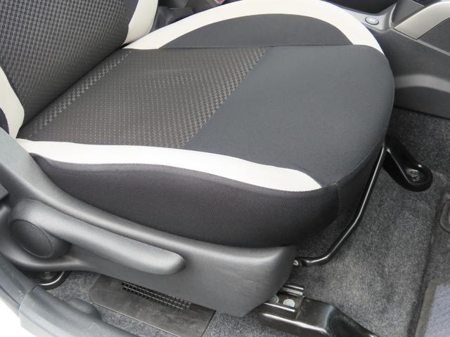 ノート e-パワー B ETC バックカメラ ナビ クリアランスソナー レーンアシスト 衝突被害軽減システム スマートキー 電動格納ミラー CVT ESC USB ミュージックプレイヤー接続可 Bluetooth エアコン(34枚目)