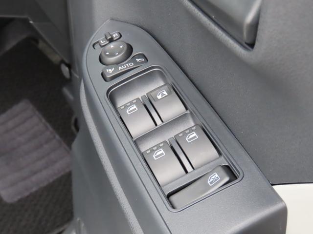 タント L 両側スライドドア ナビ TV クリアランスソナー レーンアシスト 衝突被害軽減システム オートライト LEDヘッドランプ スマートキー アイドリングストップ 電動格納ミラー シートヒーター CVT(11枚目)