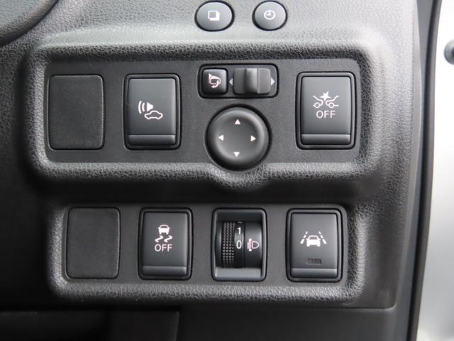 ノート e-パワー B ETC 全周囲カメラ クリアランスソナー レーンアシスト 衝突被害軽減システム スマートキー アイドリングストップ 電動格納ミラー CVT 盗難防止システム 衝突安全ボディ ABS ESC CD(5枚目)