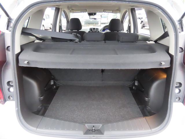 ノート e-パワー B ETC 全周囲カメラ クリアランスソナー レーンアシスト 衝突被害軽減システム スマートキー アイドリングストップ 電動格納ミラー CVT 盗難防止システム 衝突安全ボディ ABS ESC CD(30枚目)