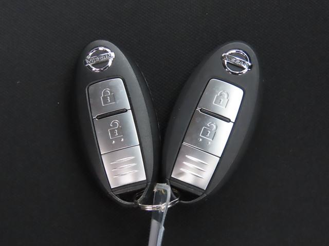 ノート e-パワー B ETC 全周囲カメラ クリアランスソナー レーンアシスト 衝突被害軽減システム スマートキー アイドリングストップ 電動格納ミラー CVT 盗難防止システム 衝突安全ボディ ABS ESC CD(31枚目)