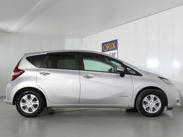 ノート ｅ－パワー　Ｂ　ＥＴＣ　全周囲カメラ　クリアランスソナー　レーンアシスト　衝突被害軽減システム　スマートキー　電動格納ミラー　ＣＶＴ　盗難防止システム　衝突安全ボディ　ＡＢＳ　ＥＳＣ　ＣＤ　エアコン（13枚目）