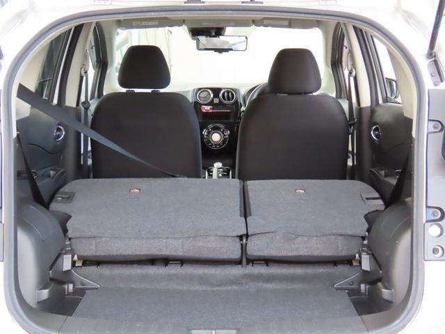 ノート ｅ－パワー　Ｂ　ＥＴＣ　全周囲カメラ　クリアランスソナー　レーンアシスト　衝突被害軽減システム　スマートキー　電動格納ミラー　ＣＶＴ　盗難防止システム　衝突安全ボディ　ＡＢＳ　ＥＳＣ　ＣＤ　エアコン（23枚目）