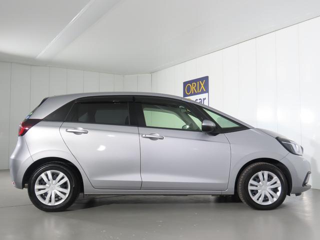 フィット ｅ：ＨＥＶベーシック　バックカメラ　ナビ　クリアランスソナー　オートクルーズコントロール　レーンアシスト　衝突被害軽減システム　オートライト　ＬＥＤヘッドランプ　スマートキー　電動格納ミラー　ＣＶＴ　盗難防止システム（14枚目）