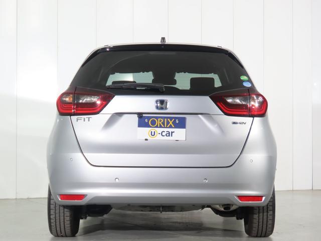 フィット ｅ：ＨＥＶベーシック　バックカメラ　ナビ　クリアランスソナー　オートクルーズコントロール　レーンアシスト　衝突被害軽減システム　オートライト　ＬＥＤヘッドランプ　スマートキー　電動格納ミラー　ＣＶＴ　盗難防止システム（17枚目）
