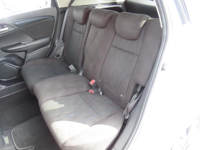 シャトル ハイブリッド ホンダセンシング ETC バックカメラ ナビ オートクルーズコントロール レーンアシスト 衝突被害軽減システム オートライト スマートキー 電動格納ミラー AT 盗難防止システム 衝突安全ボディ ABS(30枚目)