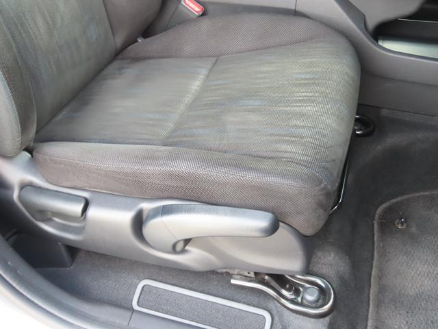 シャトル ハイブリッド ホンダセンシング ETC バックカメラ ナビ オートクルーズコントロール レーンアシスト 衝突被害軽減システム オートライト スマートキー 電動格納ミラー AT 盗難防止システム 衝突安全ボディ ABS(32枚目)