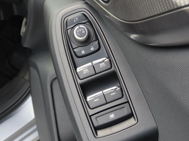 ＸＶ アドバンス　４ＷＤ　ＥＴＣ　バックカメラ　クリアランスソナー　オートクルーズコントロール　パワーシート　衝突被害軽減システム　ナビ　ＬＥＤヘッドランプ　アルミホイール　スマートキー　電動格納ミラー　シートヒーター（11枚目）