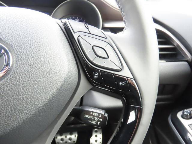 Ｃ－ＨＲ Ｇ－Ｔ　４ＷＤ　バックカメラ　クリアランスソナー　オートクルーズコントロール　レーンアシスト　衝突被害軽減システム　ナビ　ＴＶ　オートマチックハイビーム　アルミホイール　スマートキー　電動格納ミラー（11枚目）