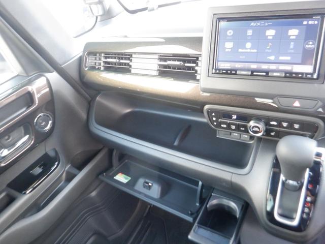 Ｎ－ＢＯＸカスタム Ｇ・ＥＸホンダセンシング　ＥＴＣ　バックカメラ　両側スライド・片側電動　ナビ　ＴＶ　オートクルーズコントロール　レーンアシスト　衝突被害軽減システム　オートライト　ＬＥＤヘッドランプ　スマートキー　アイドリングストップ（27枚目）