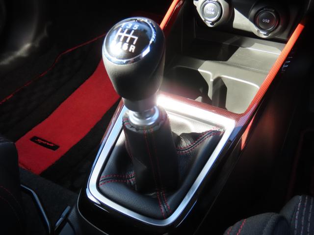 スイフトスポーツ ベースグレード 全周囲カメラ ナビ TV クリアランスソナー オートクルーズコントロール レーンアシスト 衝突被害軽減システム アルミホイール LEDヘッドランプ スマートキー 電動格納ミラー(6枚目)