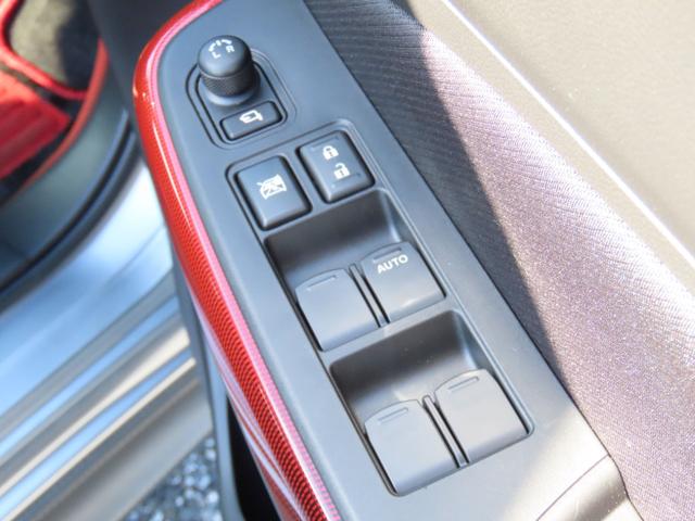 スイフトスポーツ ベースグレード 全周囲カメラ ナビ TV クリアランスソナー オートクルーズコントロール レーンアシスト 衝突被害軽減システム アルミホイール LEDヘッドランプ スマートキー 電動格納ミラー(10枚目)