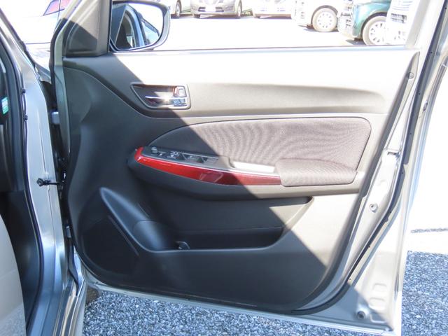 スイフトスポーツ ベースグレード 全周囲カメラ ナビ TV クリアランスソナー オートクルーズコントロール レーンアシスト 衝突被害軽減システム アルミホイール LEDヘッドランプ スマートキー 電動格納ミラー(25枚目)