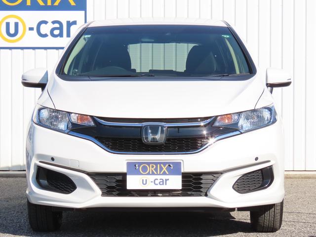 フィットハイブリッド Ｆ　４ＷＤ　ハイブリッド　ＥＴＣ　バックカメラ　ナビ　レーンアシスト　衝突被害軽減システム　スマートキー　アイドリングストップ　電動格納ミラー　ＡＴ　盗難防止システム　衝突安全ボディ　ＣＤ　ＵＳＢ（10枚目）