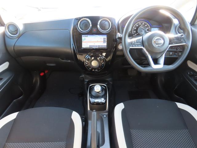 ノート ｅ－パワー　Ｂ　ＥＴＣ　全周囲カメラ　ナビ　ＴＶ　クリアランスソナー　レーンアシスト　スマートキー　電動格納ミラー　ＡＴ　ＥＳＣ　ＣＤ　ＵＳＢ　エアコン　パワーステアリング　パワーウィンドウ（2枚目）