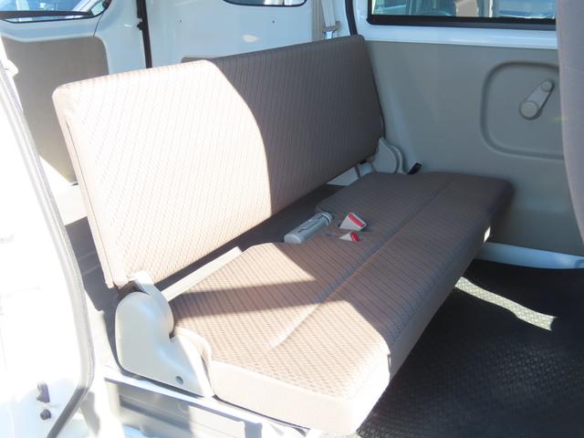 エブリイ ＰＣ　両側スライドドア　クリアランスソナー　レーンアシスト　衝突被害軽減システム　キーレスエントリー　ＡＴ　ＡＢＳ　ＥＳＣ　衝突安全ボディ　エアコン　パワーステアリング　パワーウィンドウ（26枚目）