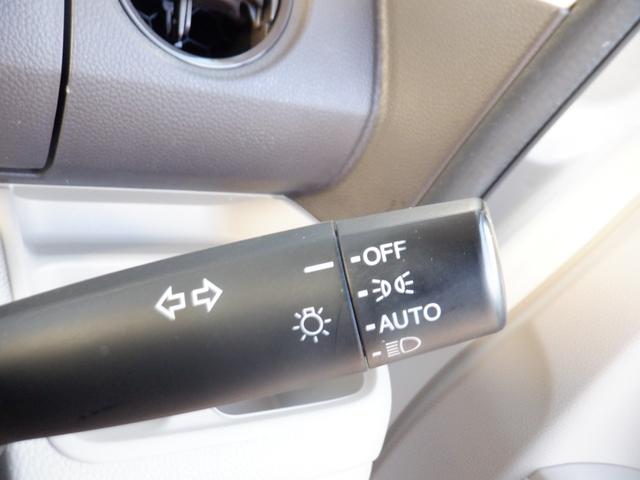 Ｎ－ＢＯＸ Ｇホンダセンシング　ＥＴＣ　ナビ　オートクルーズコントロール　レーンアシスト　衝突被害軽減システム　オートライト　ＬＥＤヘッドランプ　スマートキー　アイドリングストップ　電動格納ミラー　ＣＶＴ　盗難防止システム　ＡＢＳ（10枚目）