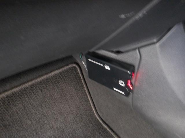 ノート Ｘ　ＦＯＵＲ　４ＷＤ　ＥＴＣ　バックカメラ　ナビ　クリアランスソナー　衝突被害軽減システム　オートマチックハイビーム　オートライト　スマートキー　電動格納ミラー　シートヒーター　ＣＶＴ　盗難防止システム（6枚目）