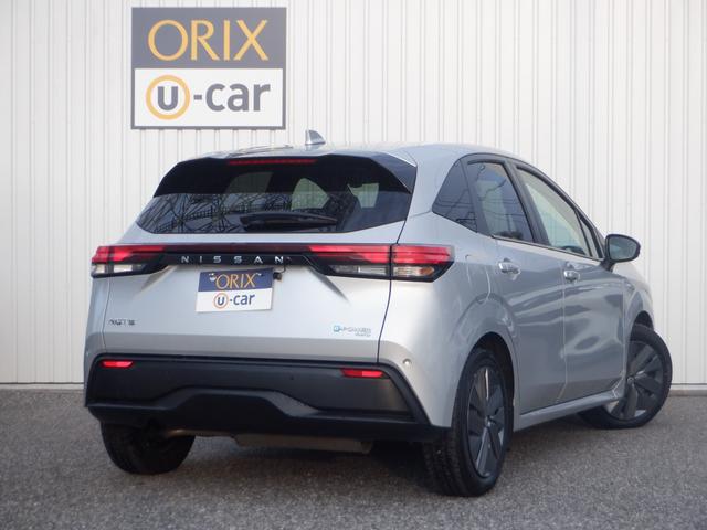 ノート Ｘ　ＦＯＵＲ　４ＷＤ　ＥＴＣ　バックカメラ　ナビ　クリアランスソナー　衝突被害軽減システム　オートマチックハイビーム　オートライト　スマートキー　電動格納ミラー　シートヒーター　ＣＶＴ　盗難防止システム（13枚目）