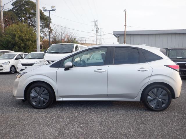 ノート Ｘ　ＦＯＵＲ　４ＷＤ　ＥＴＣ　バックカメラ　ナビ　クリアランスソナー　衝突被害軽減システム　オートマチックハイビーム　オートライト　スマートキー　電動格納ミラー　シートヒーター　ＣＶＴ　盗難防止システム（15枚目）