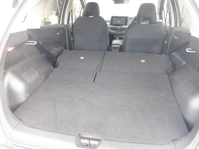 ノート Ｘ　ＦＯＵＲ　４ＷＤ　ＥＴＣ　バックカメラ　ナビ　クリアランスソナー　衝突被害軽減システム　オートマチックハイビーム　オートライト　スマートキー　電動格納ミラー　シートヒーター　ＣＶＴ　盗難防止システム（18枚目）